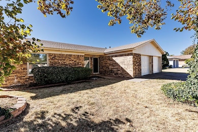 3409 84th St, Lubbock, TX 79423 - photo 2