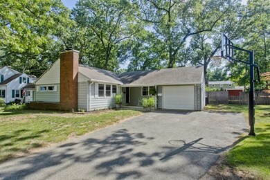 2 Avon St, Enfield, CT 06082 - photo 2