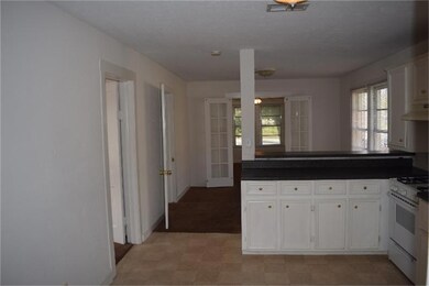 7902 Hirsch Rd, Houston, TX 77016 - photo 6