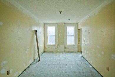 445 High St unit 447, Holyoke, MA 01040 - photo 6