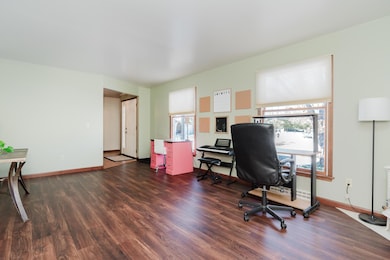 523 Nicholas Court-34