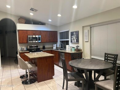 7425 E Navarro Ave unit 4, Mesa, AZ 85209 - photo 3