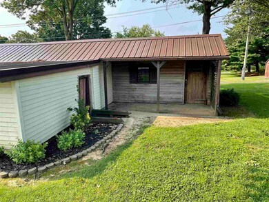 1011 E Water St, Princeton, IN 47670 - photo 4