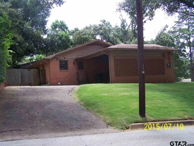 818 818 Watkins, Tyler, TX 75701 - photo 3