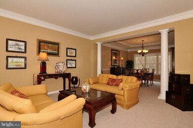 25335 Justice Dr, Chantilly, VA 20152 - photo 5