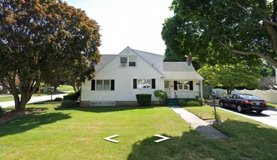135 Cannon St, Cranston, RI 02920 - photo 3