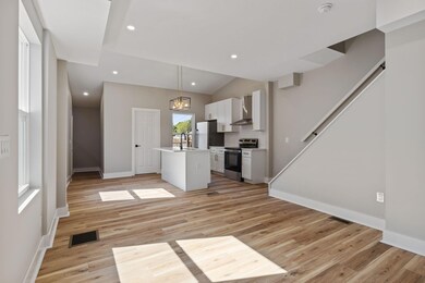 2024-10-4 137 N Yale Ave 030