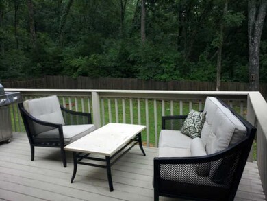 Enjoy family BBQ's on the deck....