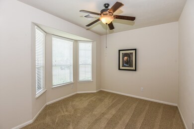7838 Gray Jay Ct, Houston, TX 77040 - photo 5