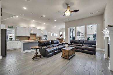 2714 Sterling Heights Ln, Spring, TX 77385 - photo 4