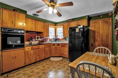 369 Evans St, North Tonawanda, NY 14120 - photo 4