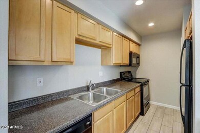 1130 E Butler Dr unit C6, Phoenix, AZ 85020 - photo 5