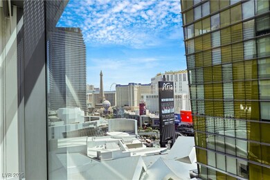 Strip Views