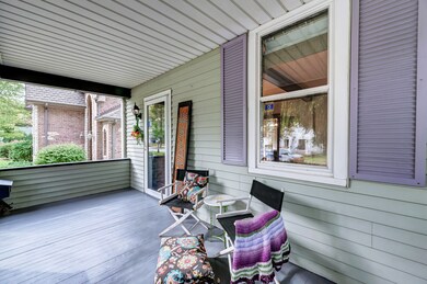 735 N Brainard St, Naperville, IL 60563 - photo 4