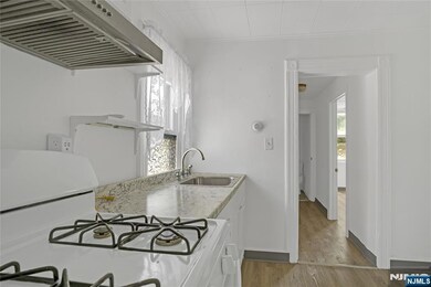 28 Grant Ave, Harrison, NJ 07029 - photo 2