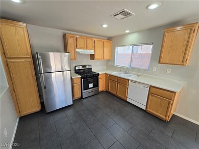 11150 Ranch Valley St unit 1C, Las Vegas, NV 89179 - photo 2