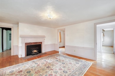 7 E Main St, Hopkinton, MA 01748 - photo 5