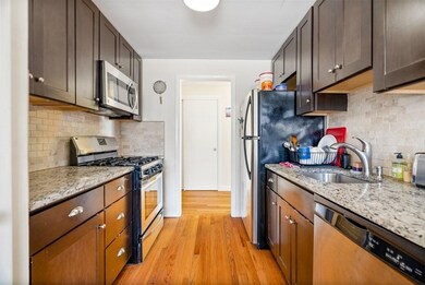 215 Massachusetts Ave unit 7 (21), Arlington, MA 02474 - photo 6
