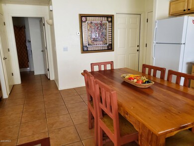 Dining table seats 6
