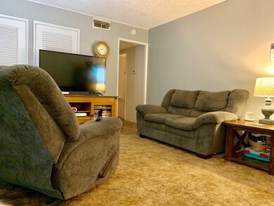 912 Cecilwood Dr, Mansfield, OH 44907 - photo 4