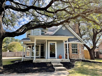 318 Sunrise Dr, Granbury, TX 76049 - photo 4