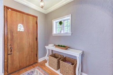 5245 Lindenwood Ave, Saint Louis, MO 63109 - photo 2