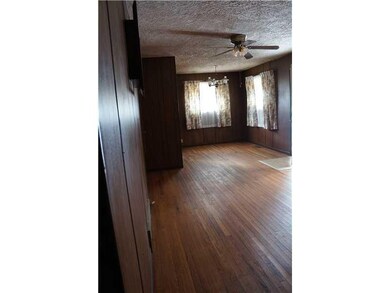 623 S 9th Ave, Beech Grove, IN 46107 - photo 2