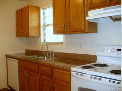 24540 Oxford Rd, Ruther Glen, VA 22546 - photo 7