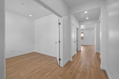 R6II5162