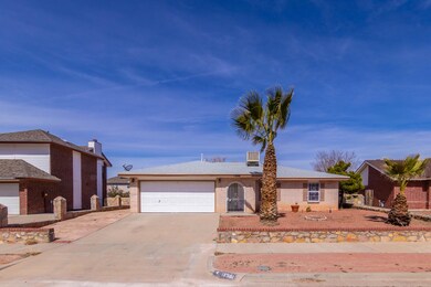 13981 Veny Webb St, Horizon City, TX 79928 - photo 2