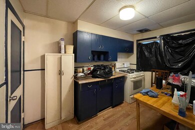 4101 Eastmont Ave, Baltimore, MD 21213 - photo 7