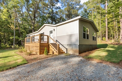 217 Sycamore Dr, Sparta, GA 31087 - photo 2