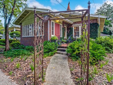 3584 Pine St, Jacksonville, FL 32205 - photo 2