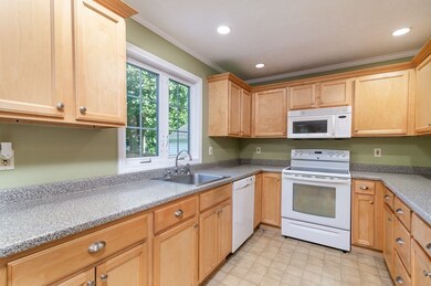 250 Winter St, Whitman, MA 02382 - photo 6