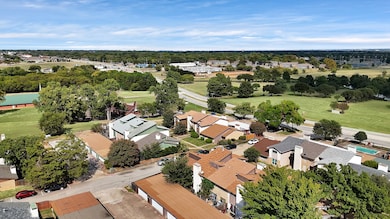 1402 S Carrier Pkwy unit 110, Grand Prairie, TX 75051 - photo 6