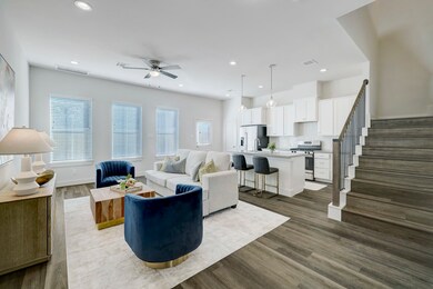 9404 Mcgallion Rd, Houston, TX 77076 - photo 6