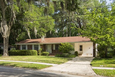 723 Grove Park Blvd, Jacksonville, FL 32216 - photo 4