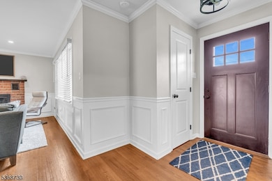 1915 Crescent Pkwy, Linden, NJ 07036 - photo 4