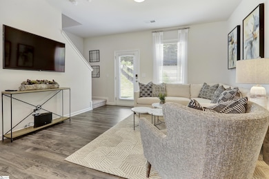 1264 Forestbrook Ln, Spartanburg, SC 29303 - photo 3