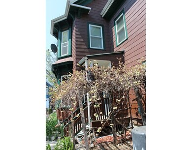 15 Auburn St unit STREEET, Haverhill, MA 01830 - photo 3