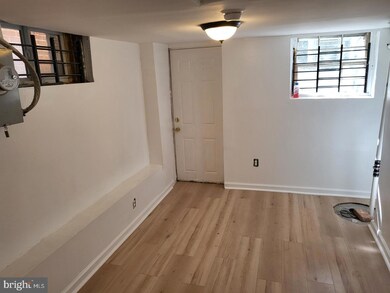 829 Boyd St, Baltimore, MD 21201 - photo 7