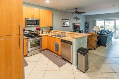 2425 NW 31st Ct, Oakland Park, FL 33309 - photo 5