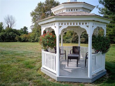 510 Child St unit 104B, Warren, RI 02885 - photo 2