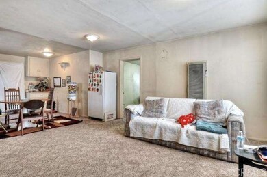 Family room in that main house