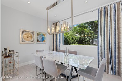 6 Dining Area