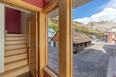219 E. Colorado Wasatch I Unit Box Canyon Views