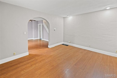 237 Maple St, Chester, IL 62233 - photo 6