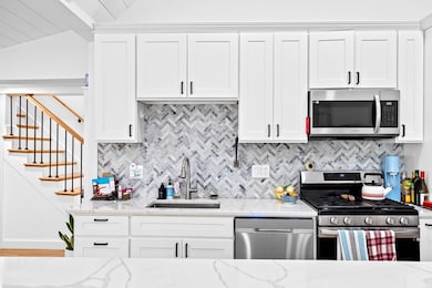 149 Hull St unit 149, Cohasset, MA 02025 - photo 4