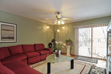 2958 W Vermont Ave, Waukegan, IL 60087 - photo 2