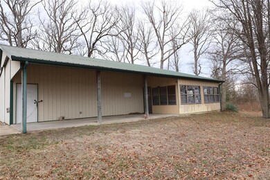 3424 Bray Rd, Farmington, MO 63640 - photo 4